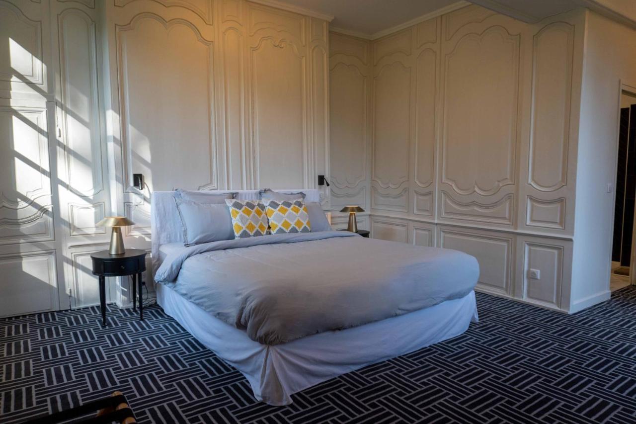 Les Suites Chateau Du Breuil Normandie Le Breuil-en-Auge Luaran gambar